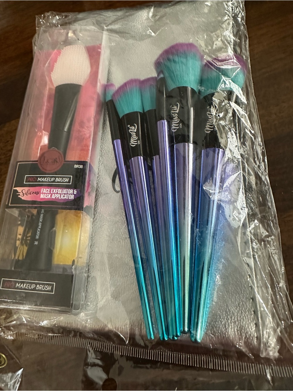 Miss Lil Teal & Purple Gradient Makeup Brush Set - 7 Piece
